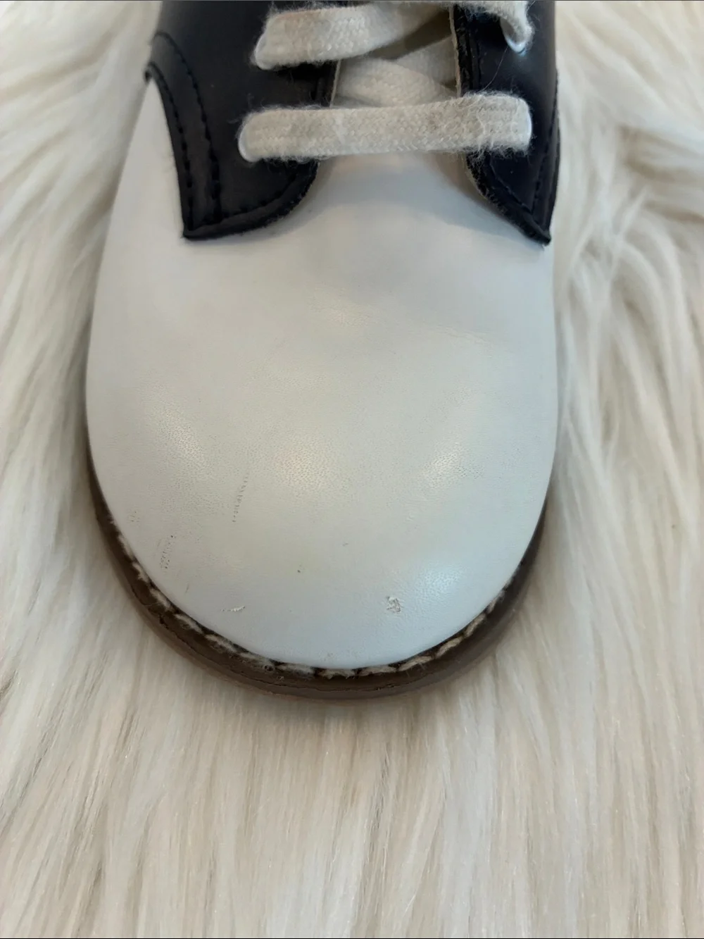 FootMates Toddler Cheer White and Navy Saddle Shoes